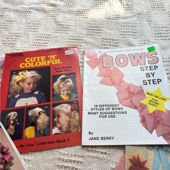 Collection of 9 Bow Making Ribbon Decorations Vintage 1980s 1990s - Picture 4 of 8